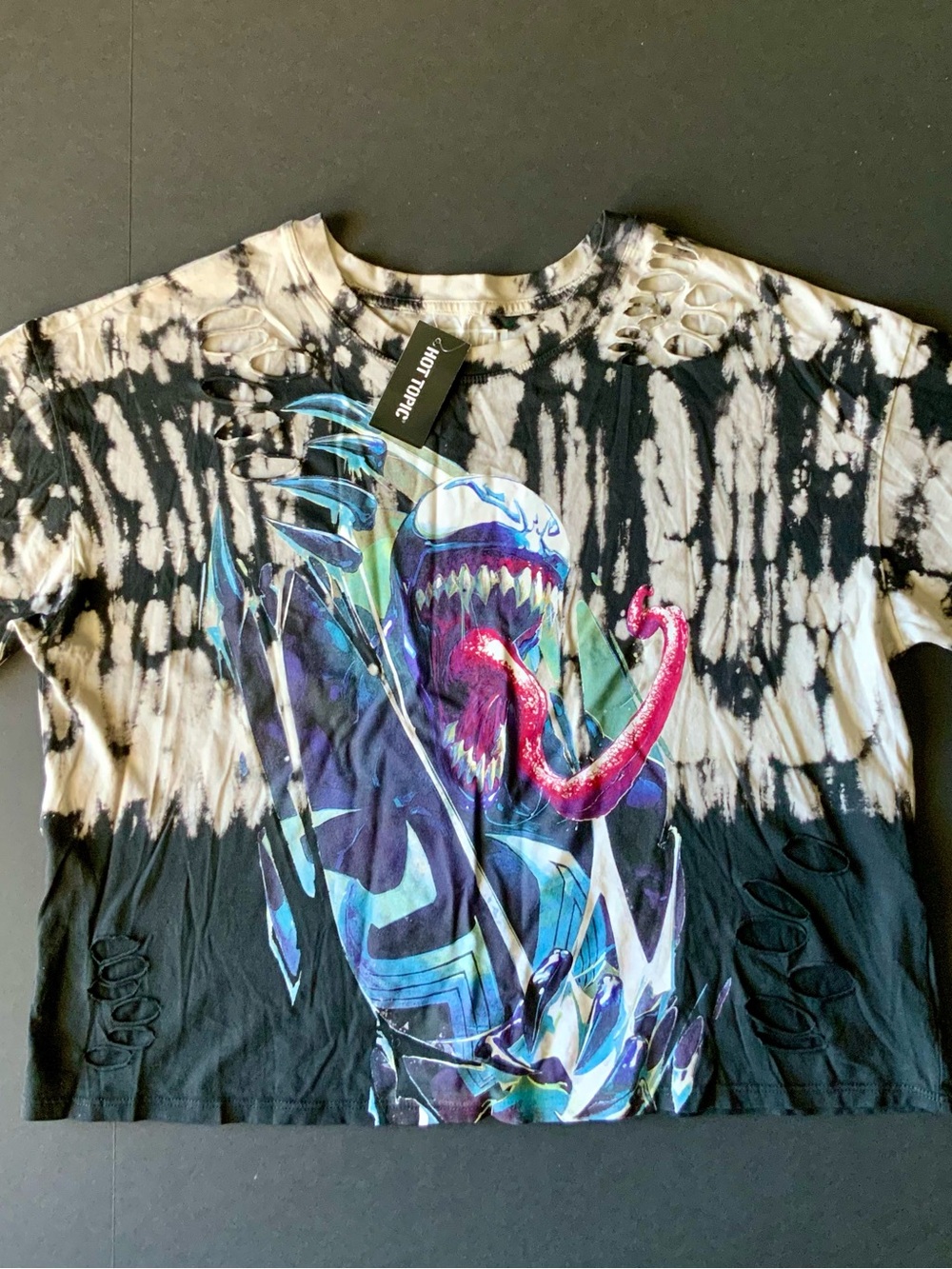 Hot Topic Black & White Tie-Dye Venom Graphic Tee with Pink Tongue